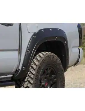 Poszerzenia błotników przód i tył Rough Country Defender Pocket