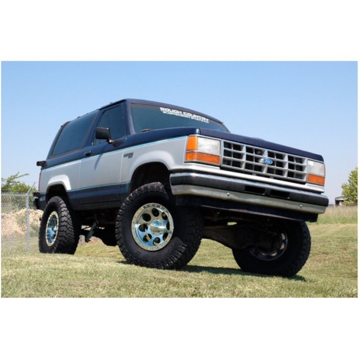 Zestaw zawieszenia Rough Country Lift 4"