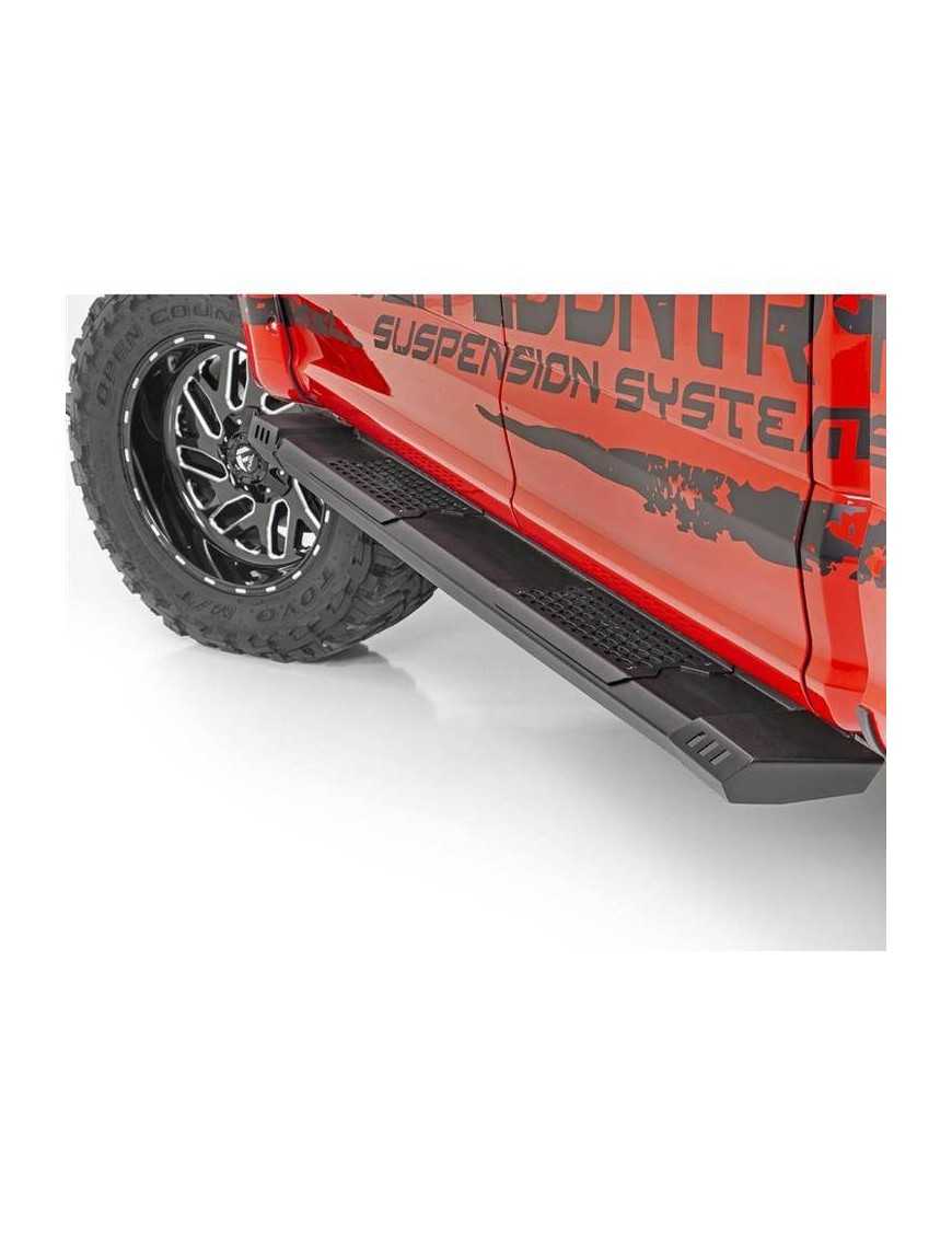 Progi, stopnie boczne Rough Country HD2 SuperCrew Cab