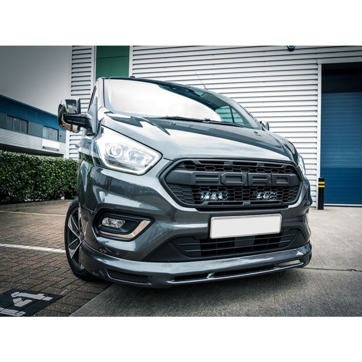 Zestaw do montażu oświetlenia LAZER ST4 Evolution w fabrycznym grillu - Ford Transit (2018 -) - ujęcie 2