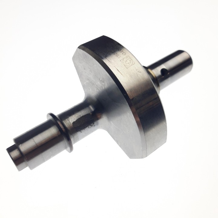 BALANCER SHAFT