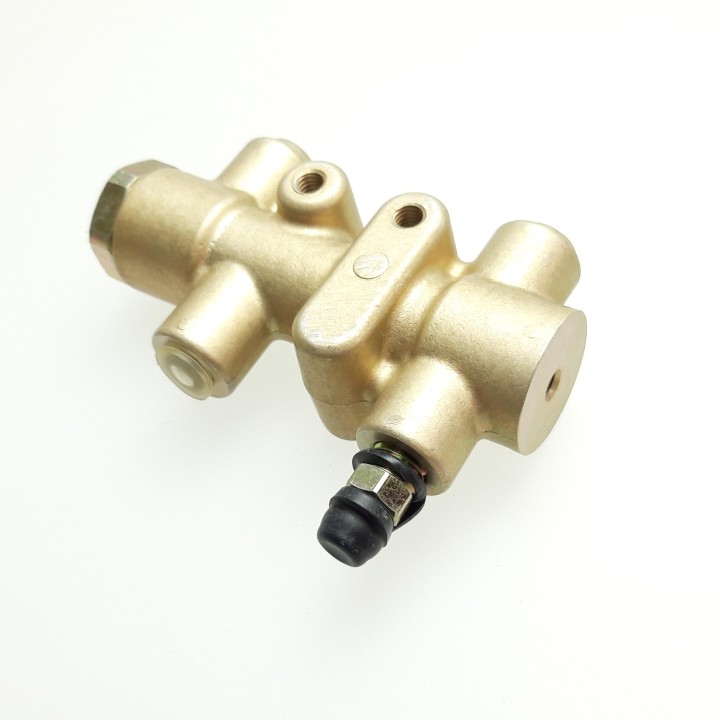 Breaking Oil Valve