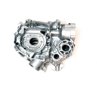 Crankcase, R