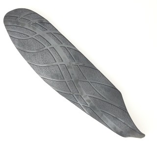 CUSHION, LEG SHIELD, RH.
