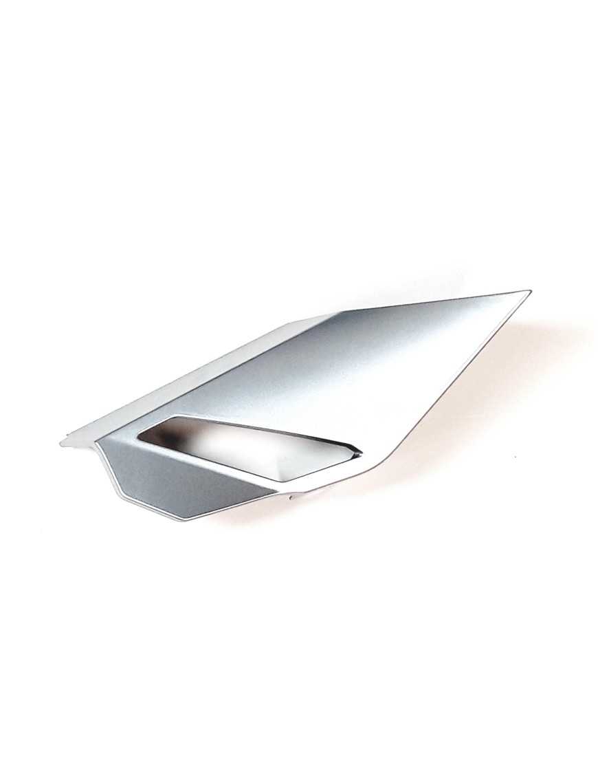 FRONT LOWER LEFT DECORATIVE COVER (SILVER)