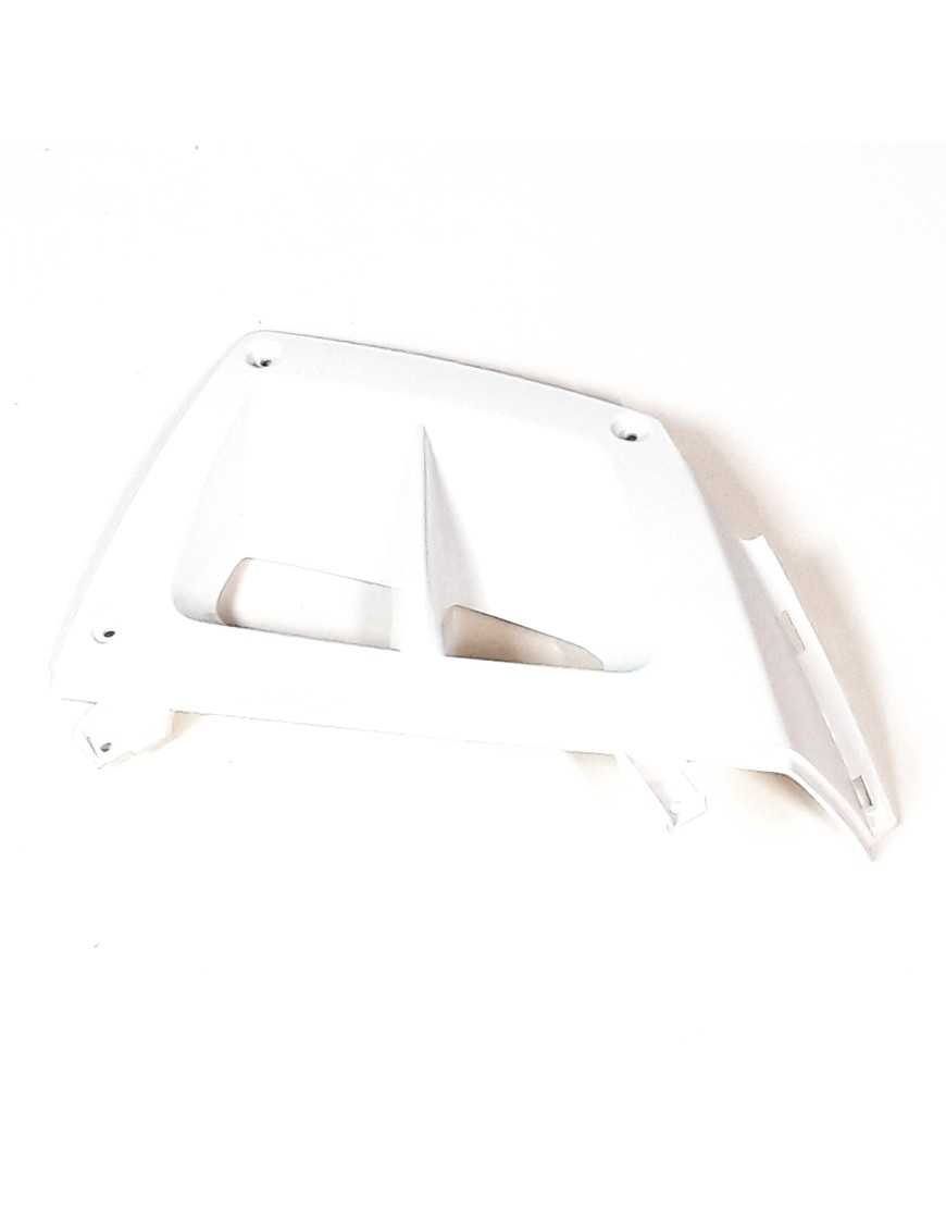 LEG SHIELD, SIDE, RH. WHITE