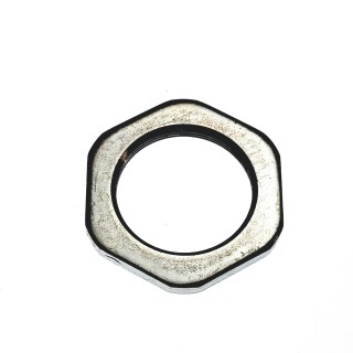 Nut, Clutch