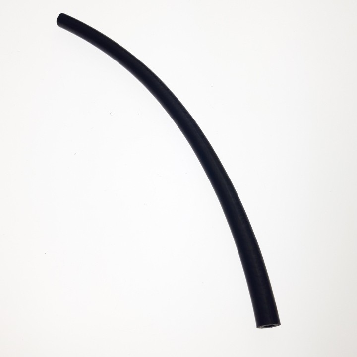 Oil pump outlet pipe