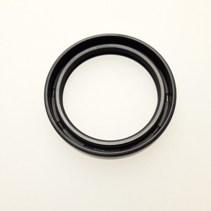 OIL SEAL (OUTSIDE)