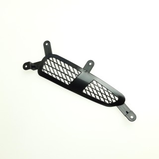 PLATE, AIR INLET, LH.