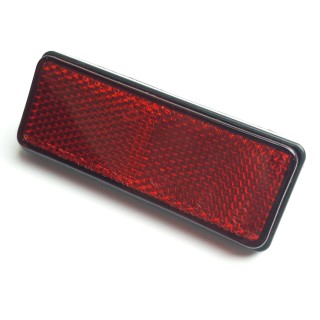REAR REFLECTOR