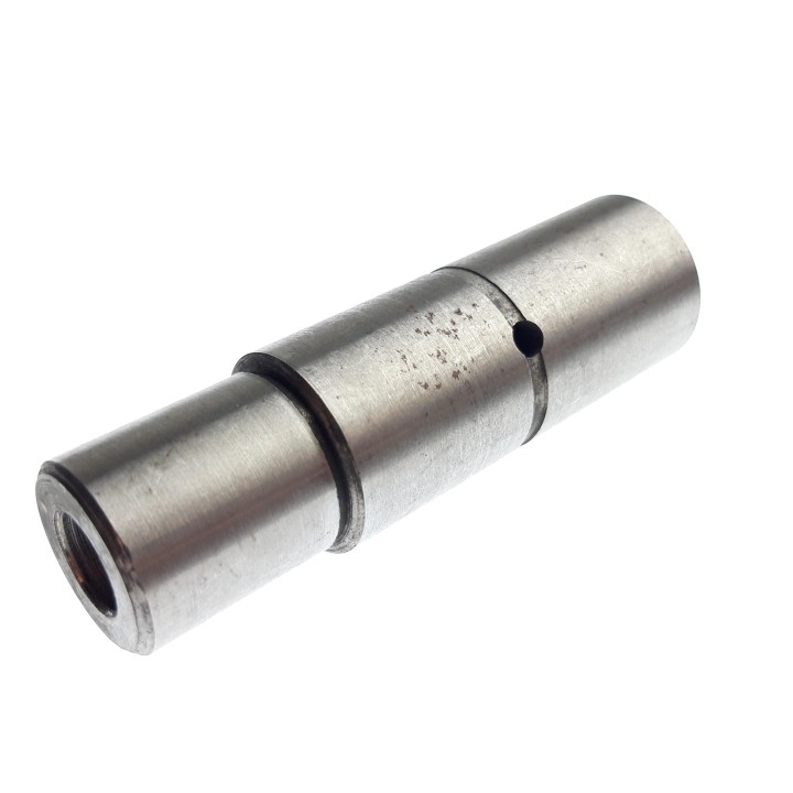 REVERSE IDLE GEARSHAFT