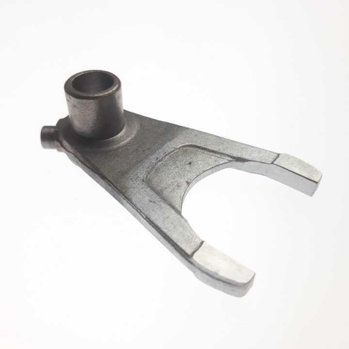 RIGHT SHIFT FORK