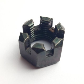 SLOTTED NUT M14X1.5