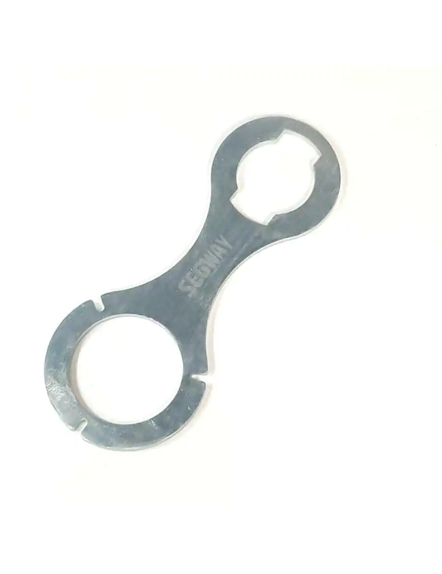 STANDSTILL LOCKING WRENCH FOR PULLEY