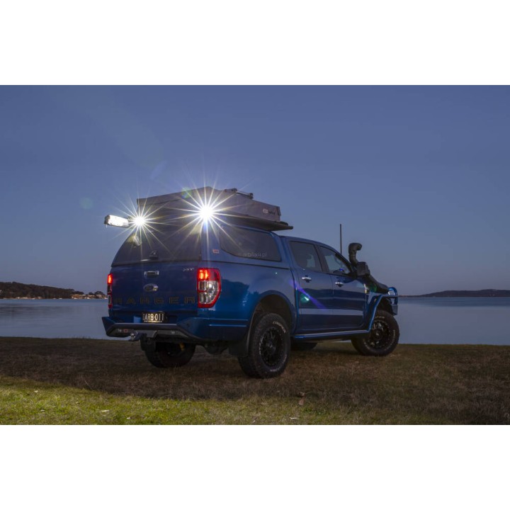 ARB LAMPA ROBOCZA LED 20W 2.8'' Z MOCOWANIAMI DO BAGAŻNIKA BASE RACK