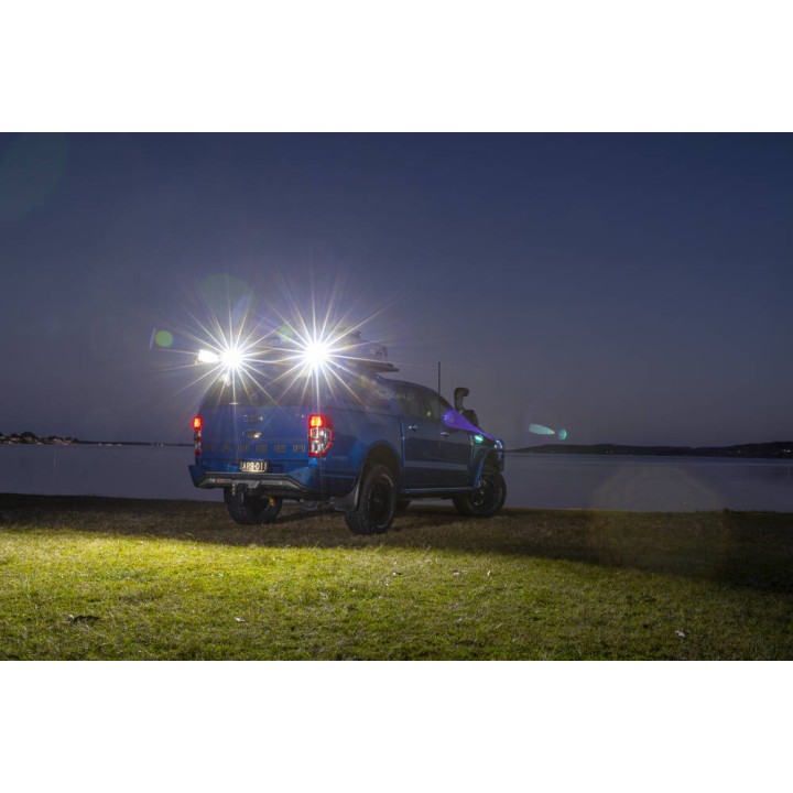 ARB LAMPA ROBOCZA LED 20W 2.8'' Z MOCOWANIAMI DO BAGAŻNIKA BASE RACK