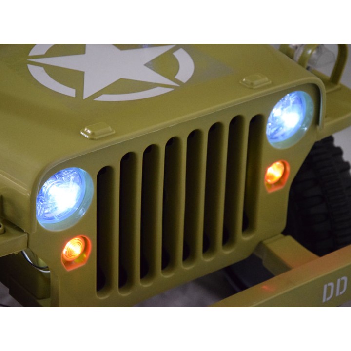 Wojskowe Auto na akumulator Willys + pilot