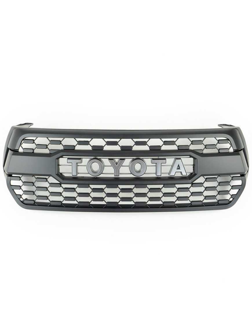 Grill z emblematem Toyota w kolorze srebrnym OFD Grill z emblematem Toyota w kolorze srebrnym OFD