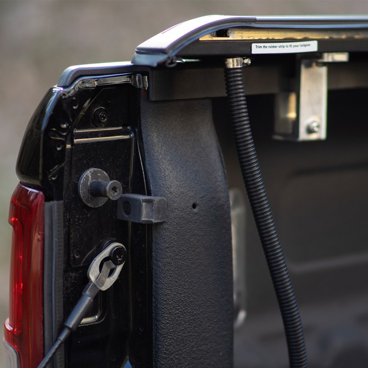 Elektryczna roleta, pokrywa paki aluminiowa OFD R2 Wildtrak