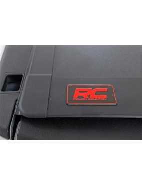 Twarda pokrywa paki tri-fold flip up Rough Country 5'7"