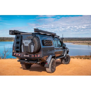 Plecak montowany na kole zapasowym ARB Track Pack Series III - ARB-ARB4306