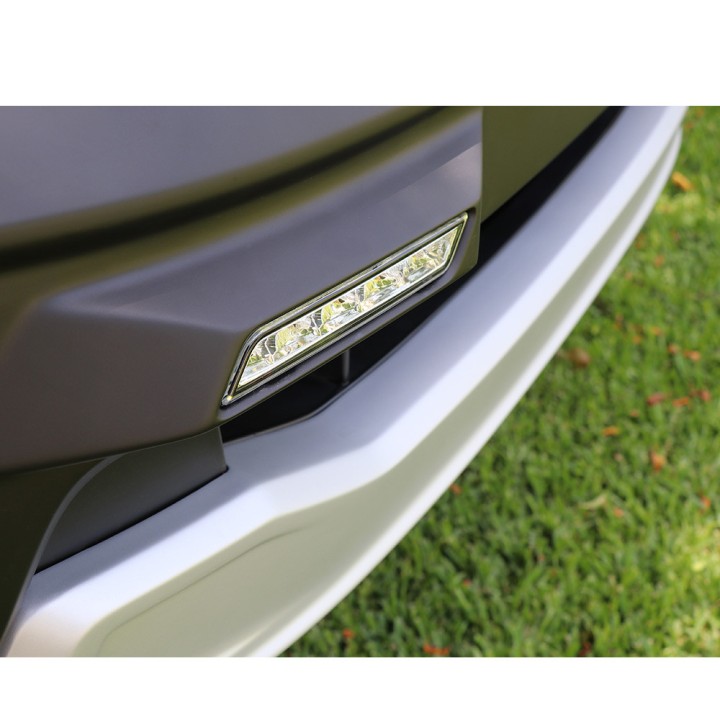 Osłona zderzaka przód z lampami LED Air Design