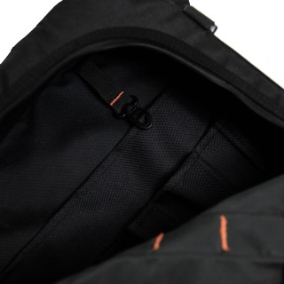 XG Cargo zestaw toreb RECON dla Jeep Wrangler JK JL 2D