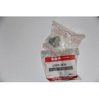 Śruba spustu oleju przedniego mostu Suzuki Kingquad 700 750 27409-38FB0