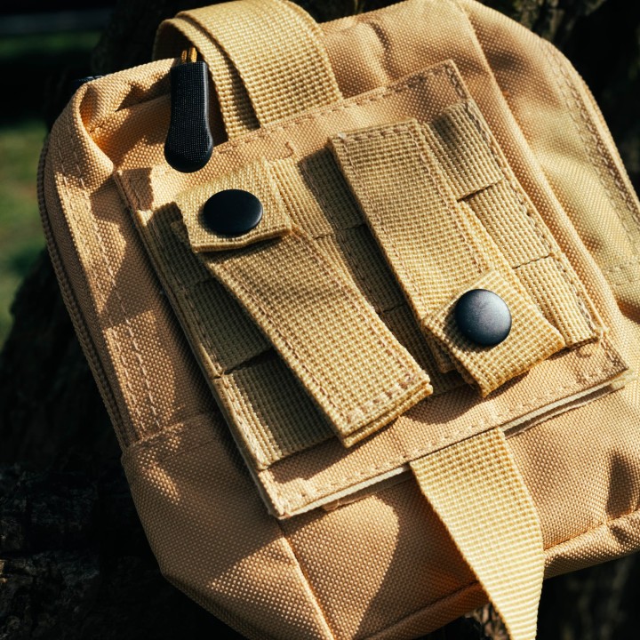 OFFLANDER SASZETKA TAKTYCZNA UNIWERSALNA MOLLE Z RZEPEM KHAKI