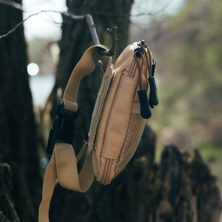 OFFLANDER SASZETKA TAKTYCZNA MOLLE Z RZEPEM NA DOKUMENTY KHAKI
