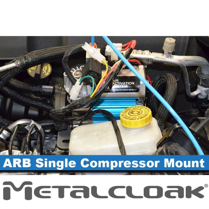 Mocowanie kompresora ARB pod maską Jeep Wrangler JK Metalcloak