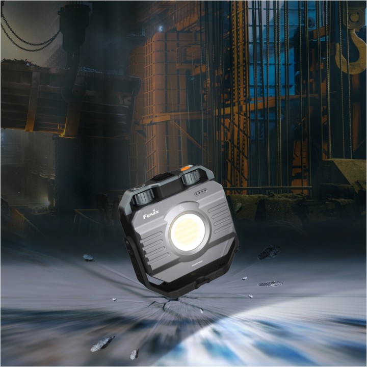 Lampa kempingowa Fenix CL28R