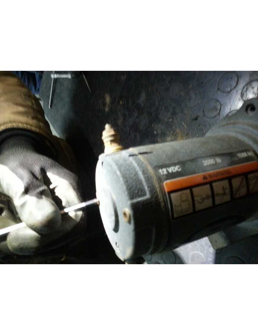 Przegląd Naprawa wyciągarki Samochodowej Elektrycznej | Szekla4x4.pl