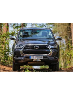 Stalowa przednia osłona podwozia, silnika - Toyota Hilux REVO