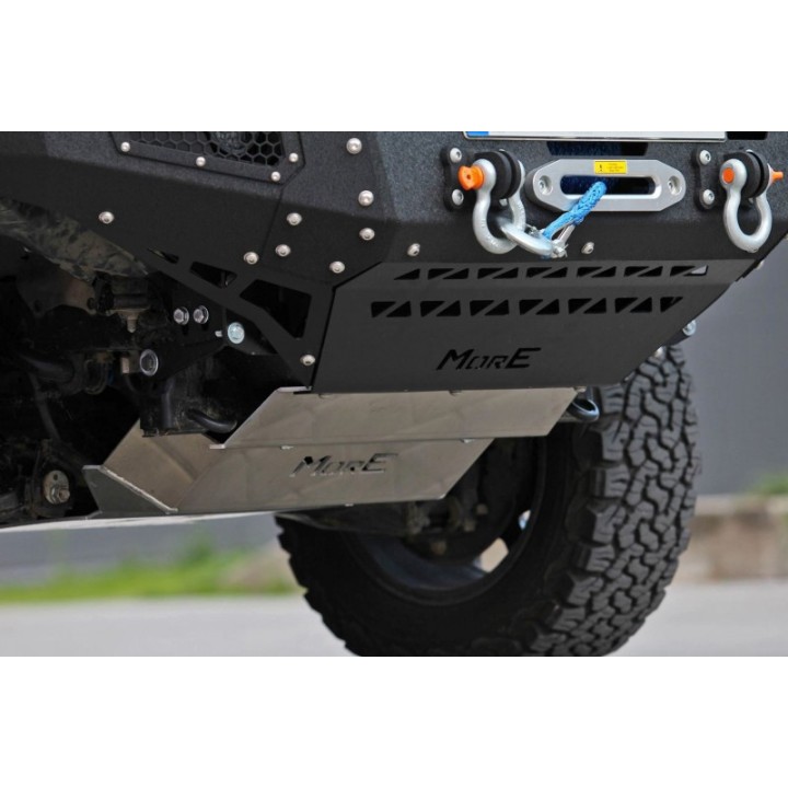 Aluminiowa przednia osłona podwozia, silnika - Toyota Hilux REVO