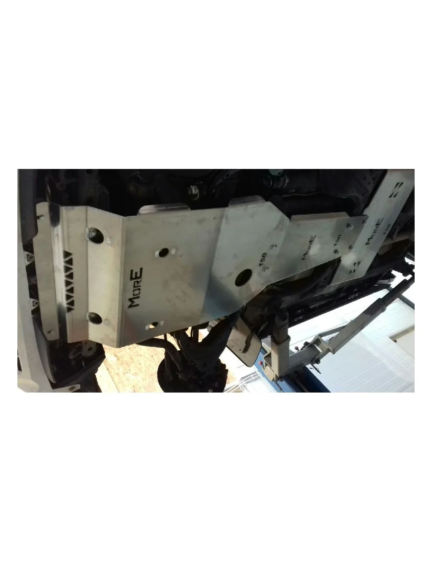 Aluminiowa przednia osłona podwozia, silnika - Toyota Land Cruiser J150 17+