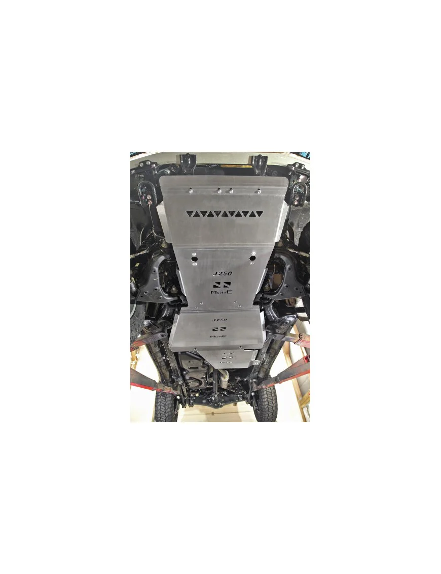Aluminiowa przednia osłona podwozia, silnika - Toyota Land Cruiser J250