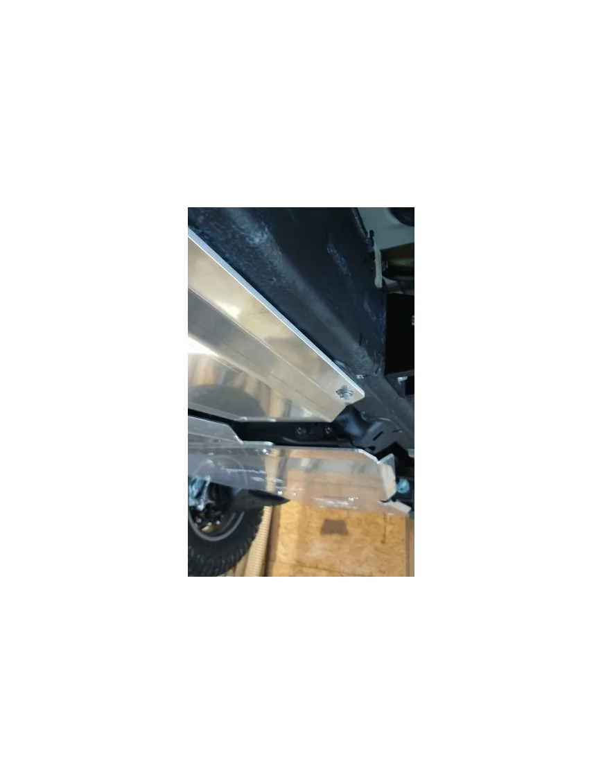 Aluminiowa osłona podwozia, zbiornika paliwa - Toyota Land Cruiser J250