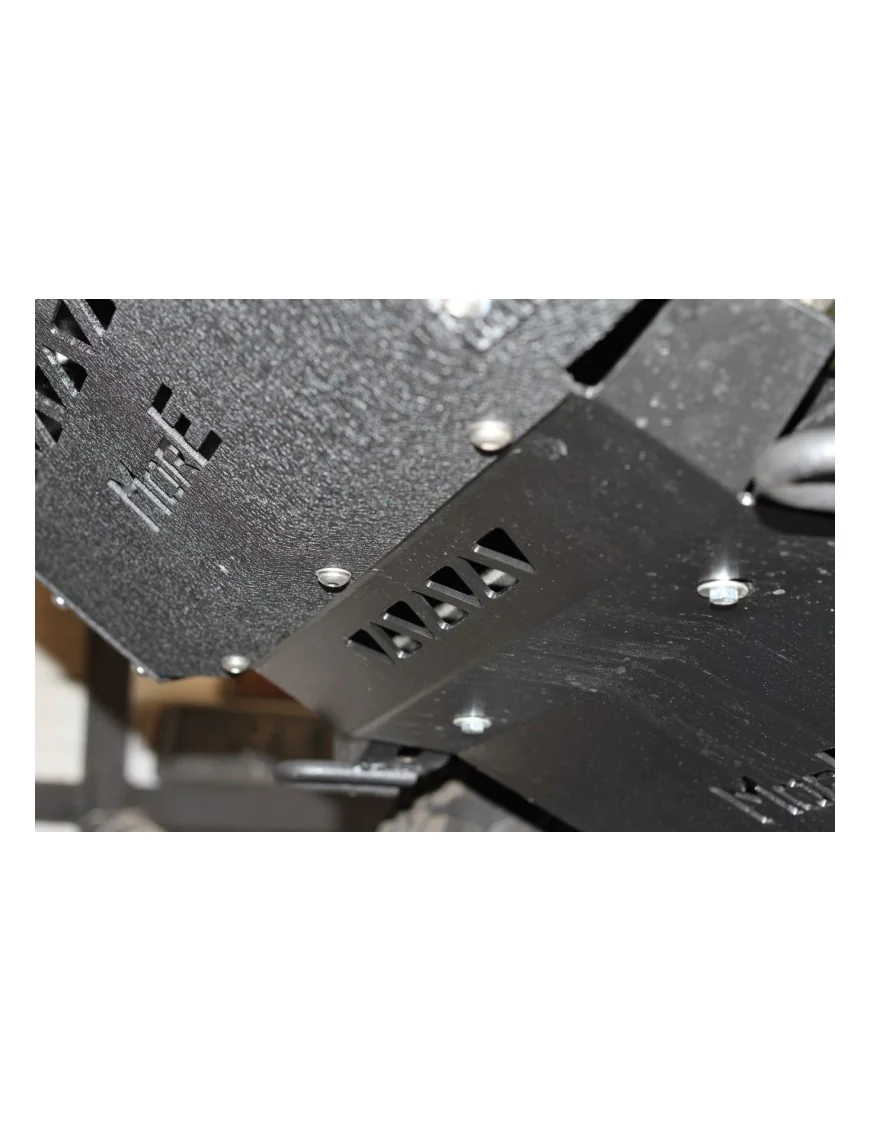 Zestaw aluminiowych osłon podwozia MorE 4x4 - Toyota Land Cruiser J120 - do zderzaka Z001