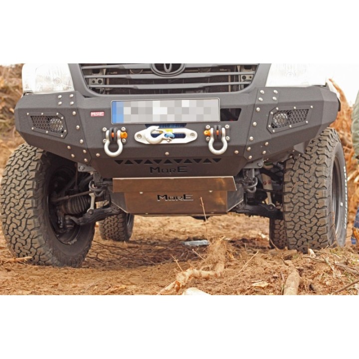 Zestaw aluminiowych osłon podwozia MorE 4x4 - Toyota Hilux Vigo 05-11 - do zderzaka Z010