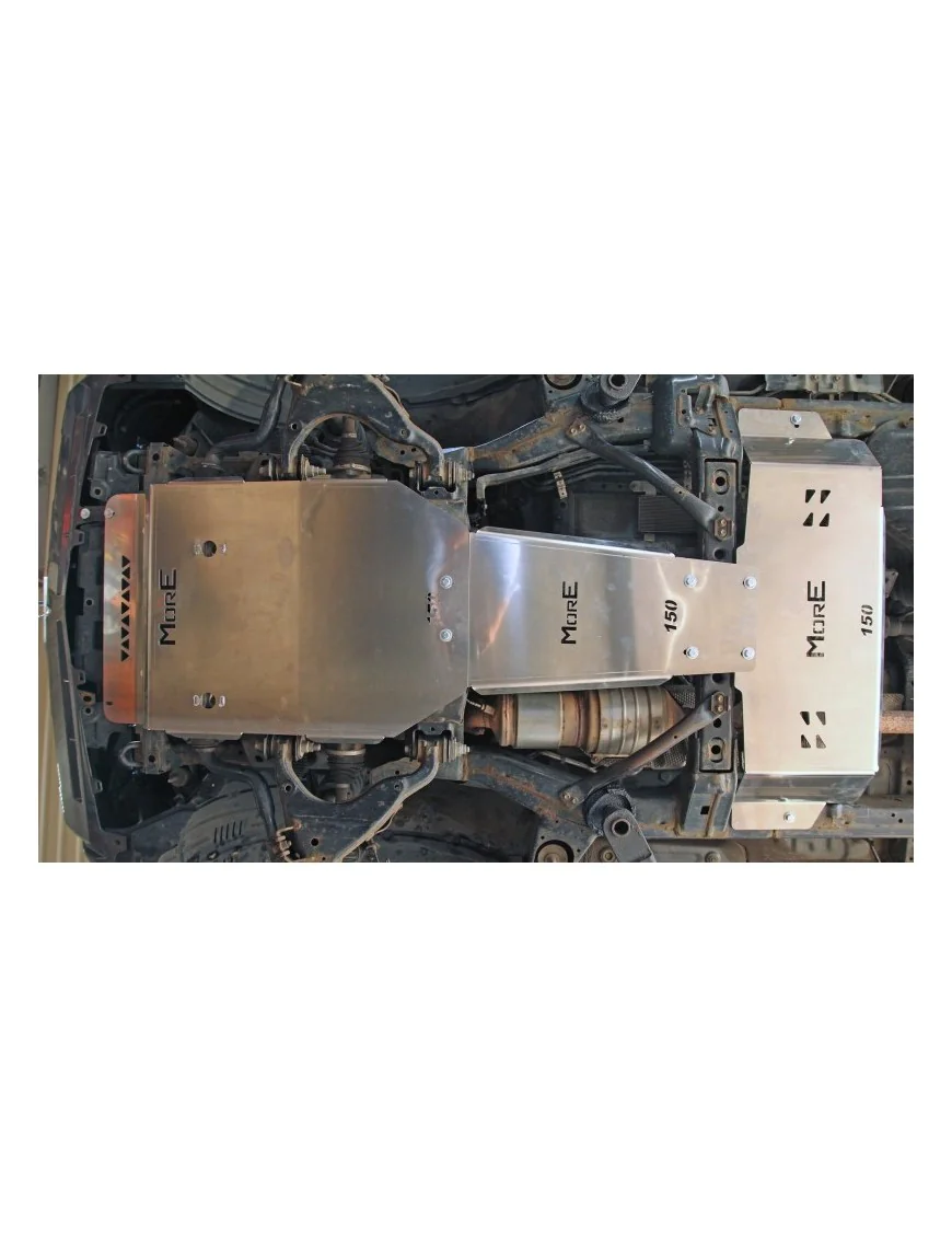 Zestaw aluminiowych osłon podwozia MorE 4x4 - Toyota Land Cruiser J150 09-14 - do zderzaka Z007