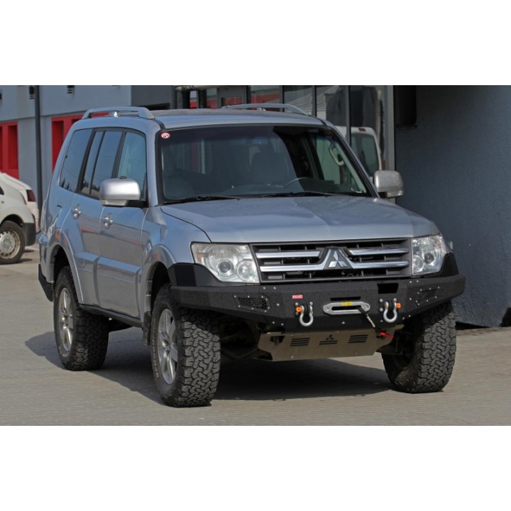 Zderzak przedni stalowy Mitsubishi Pajero 4 V80 More 4x4