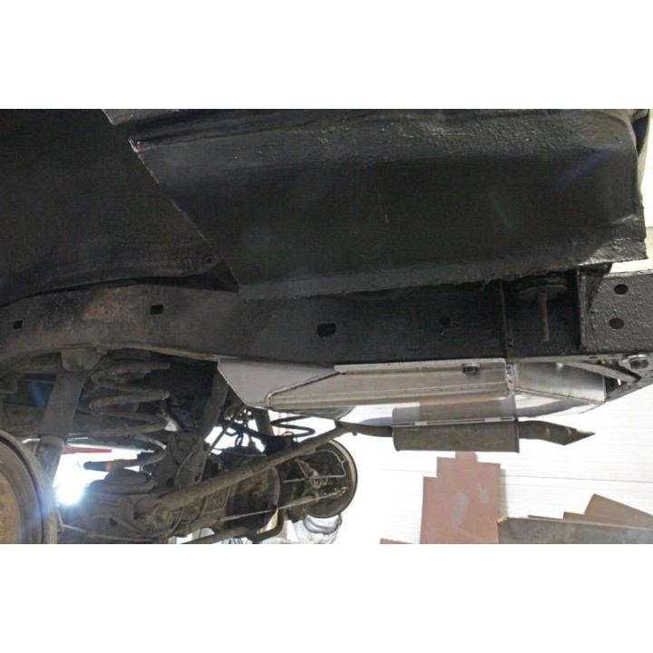 Dodatkowy zbiornik paliwa Toyota Land Cruiser J100 - MorE 4x4