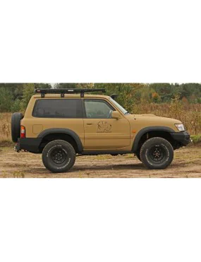 Progi boczne Nissan Patrol Y61 97-04 krótki