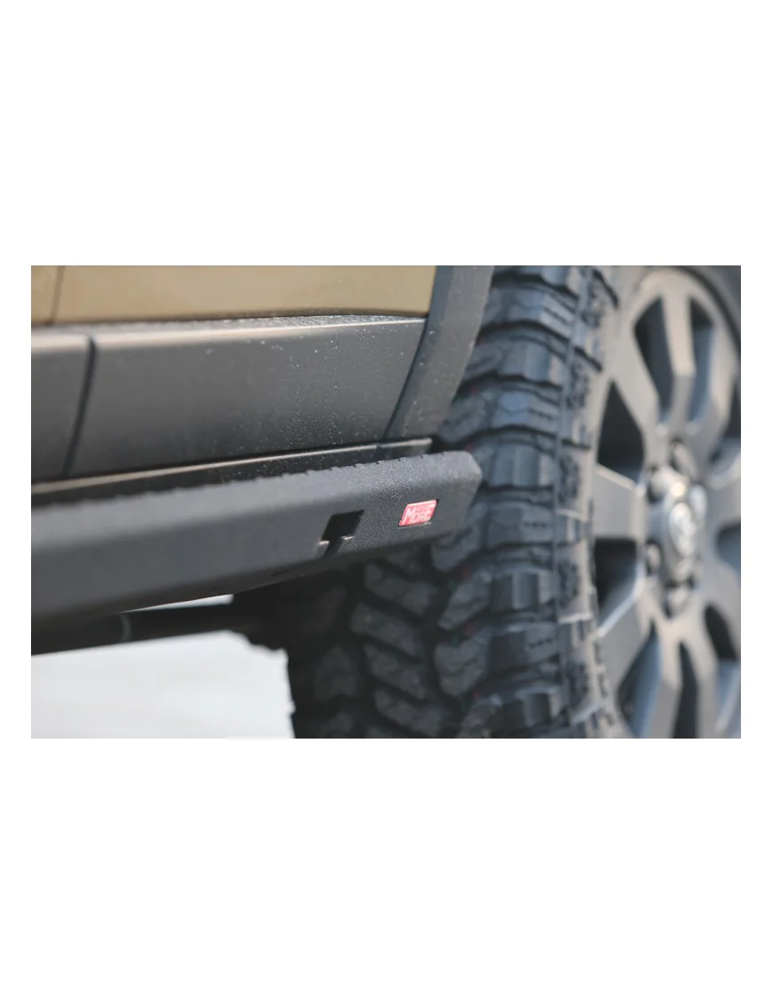 Progi boczne Toyota Land Cruiser J250 - skrzynkowe