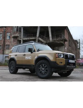Progi boczne Toyota Land Cruiser J250 - skrzynkowe