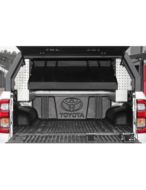 Uchylna półka podsufitowa do hardtopów More 4x4