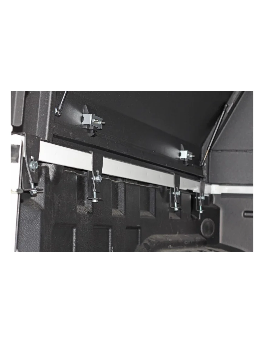 Hardtop Mitsubishi L200 15-19, aluminiowy - MorE 4x4 (king cab)