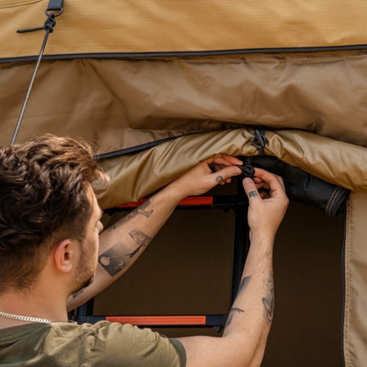 Przedsionek namiotu dachowego Wild Camp Hudson 180 Military - ujęcie 9